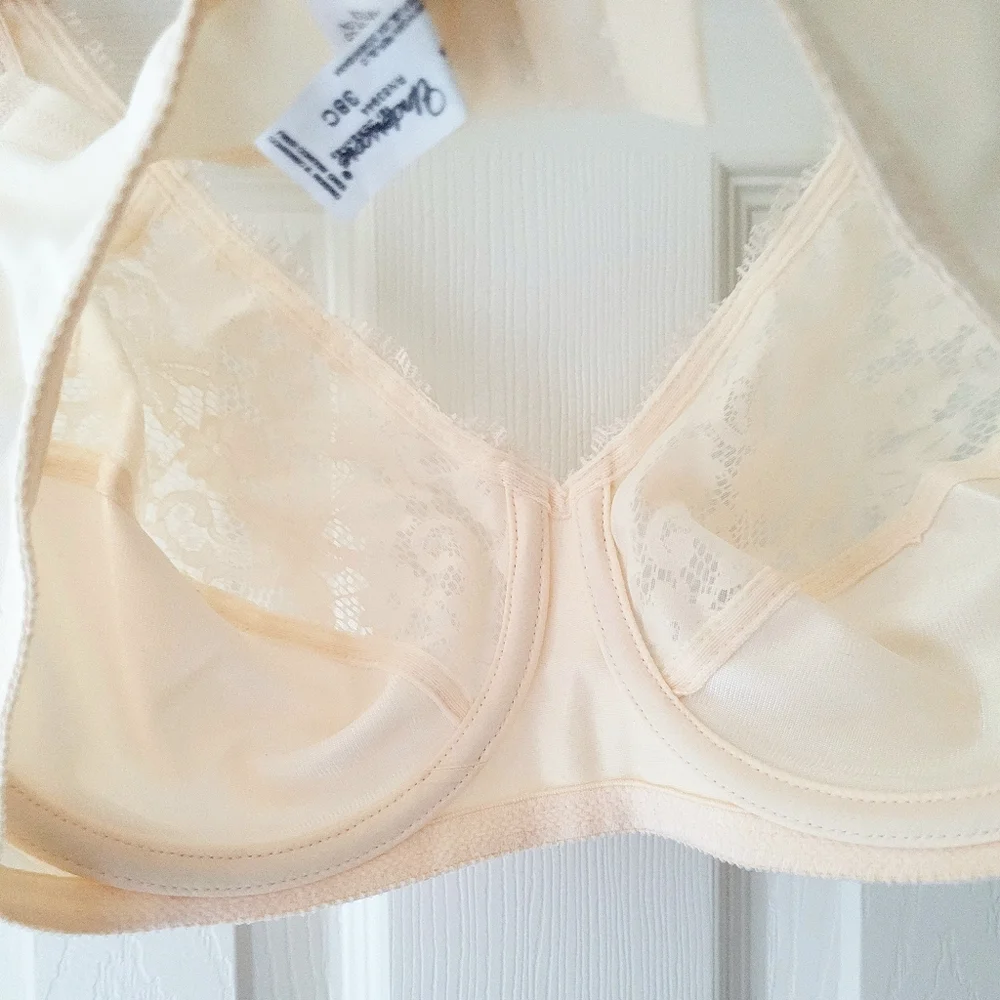 SOLD. Vintage bra - Picture 9 of 9
